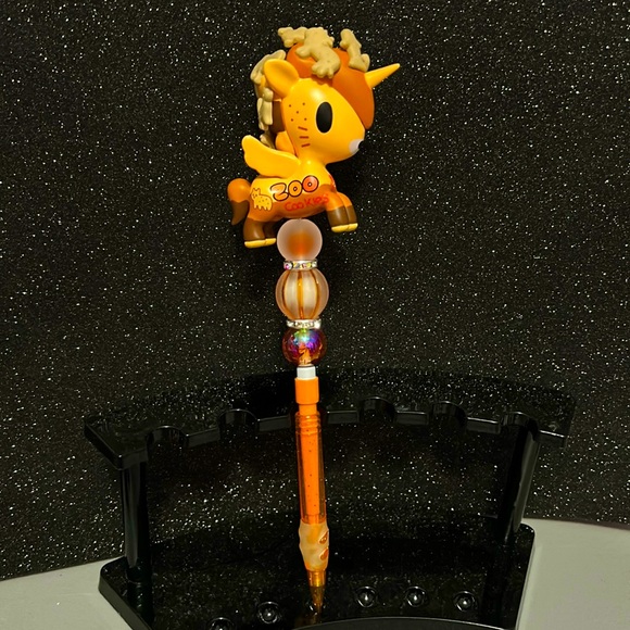 Hand Crafted beaded lead pencil with Tokidoki topper - Picture 1 of 4